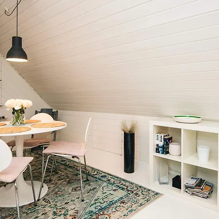 4 Person In 보르콥