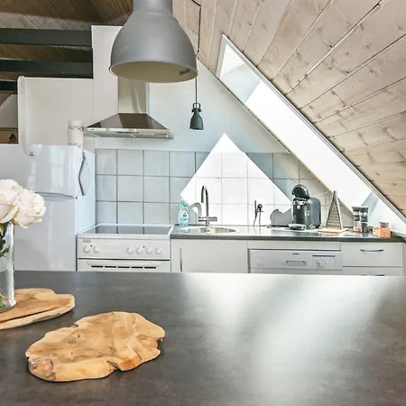 4 Person In 아파트 보르콥