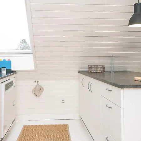 4 Person In Børkop